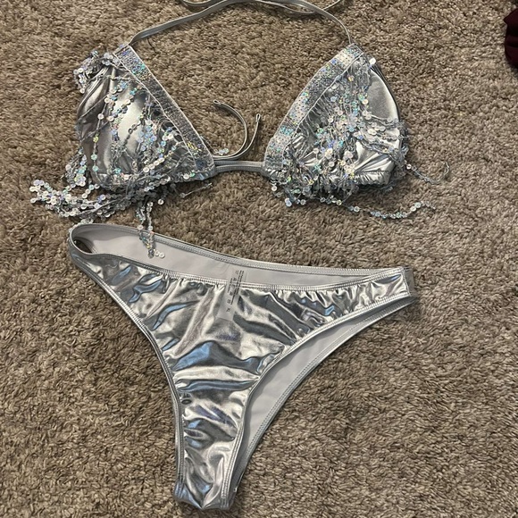 Shein bikini - Picture 1 of 1